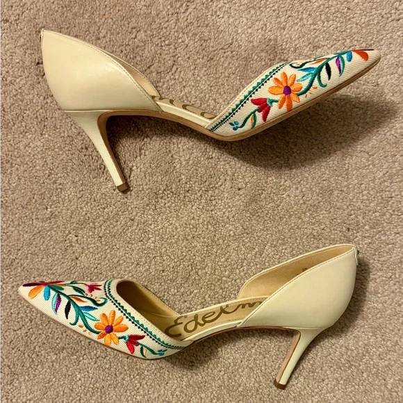 Sam Edelman Women's Embroidered Floral Heels - Cream Size 8. - Picture 3 of 6